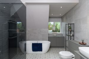 Photo 16- click for photo gallery